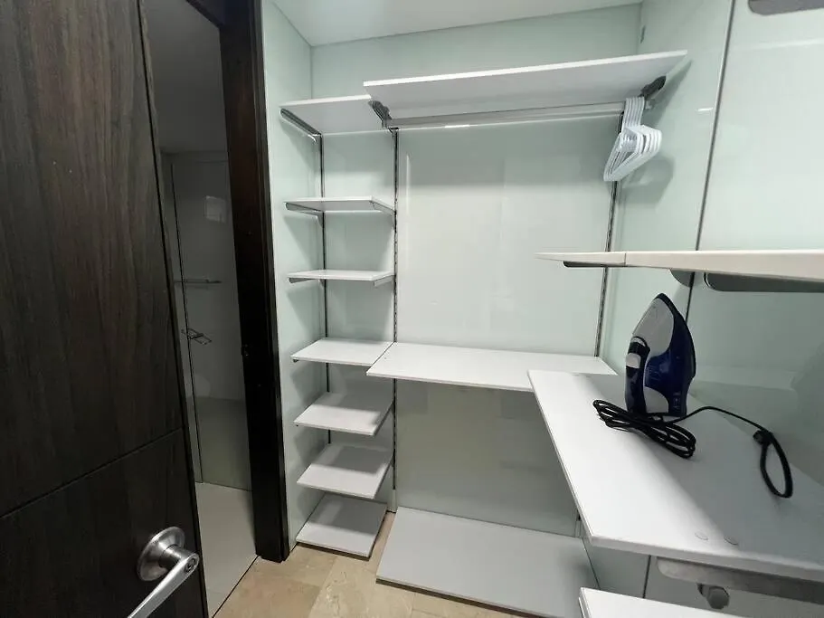 402 - Beautiful Apartament In Heart Of El Poblado Medellín