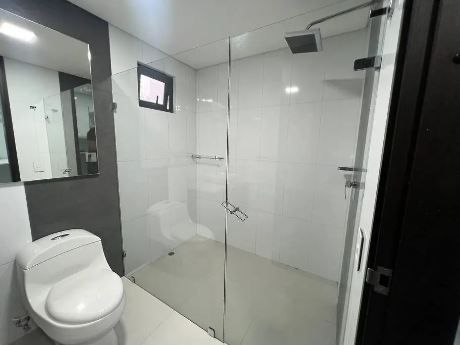 Apartamento 402 - Beautiful Apartament In Heart Of El Poblado Medellín