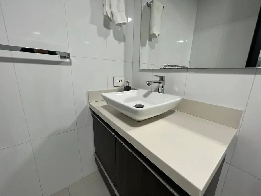 402 - Beautiful Apartament In Heart Of El Poblado Medellín 0*,  Kolumbia
